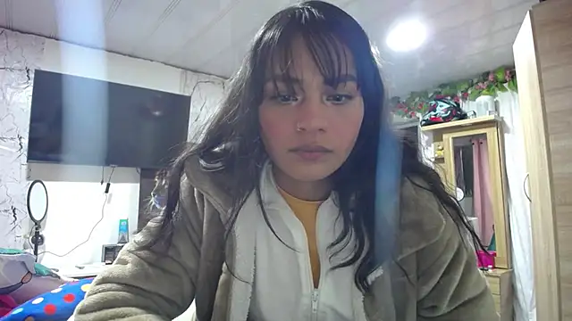 Samara Beltran online show from 3, 10, 2025