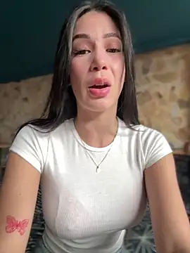 Snapshot of Im_Valentina chatting on 1, 3, 2025 Im Valentina online show from 1, 3, 2025