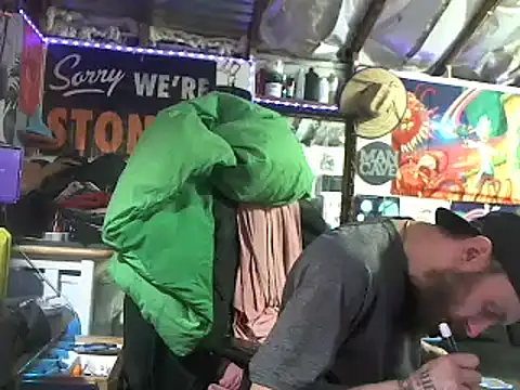 CloudDadddyyy420 online show from 9, 2, 2025