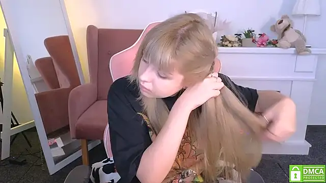 Snapshot of Grace_and__Jacob chatting on 11, 10, 2025 Grace and Jacob online show from 11, 10, 2025