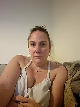 Snapshot of Wisie_Cutie chatting on 9, 1, 2025 Wisie Cutie online show from 9, 1, 2025