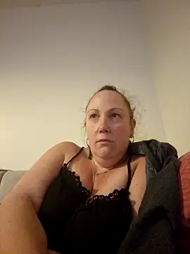 Snapshot of Wisie_Cutie chatting on 14, 3, 2025 Wisie Cutie online show from 14, 3, 2025