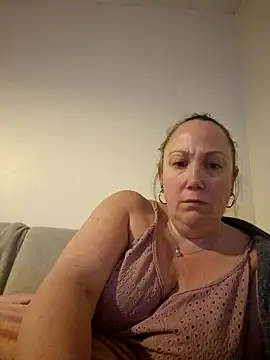 Snapshot of Wisie_Cutie chatting on 16, 3, 2025 Wisie Cutie online show from 16, 3, 2025