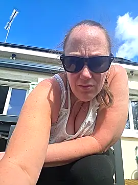 Wisie Cutie online show from 29, 3, 2026