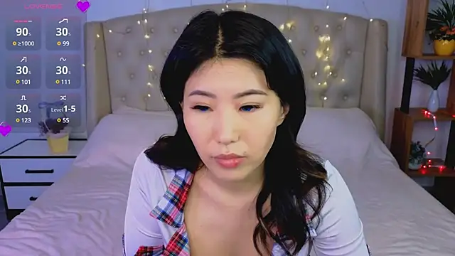 Wendy  Hills online show from 22, 3, 2025