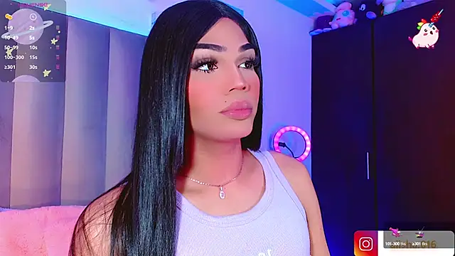 AiishaRose online show from 3, 2, 2025