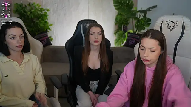 Kate054 online show from 17, 11, 2025