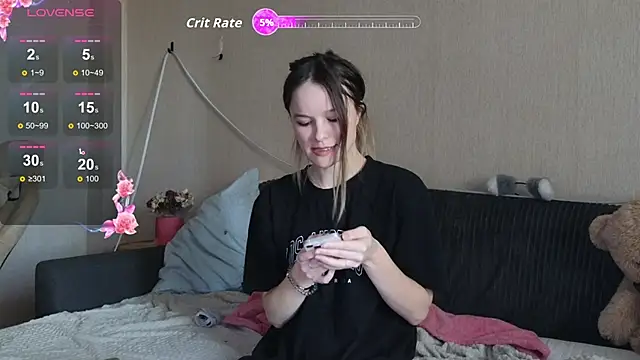 Snapshot of Nate__ chatting on 9, 10, 2025 Nate online show from 9, 10, 2025