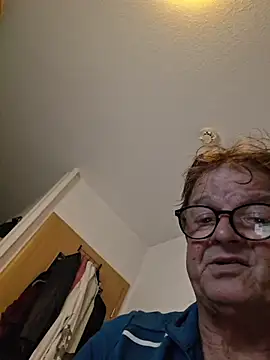 Seltsamoder online show from 2, 11, 2025