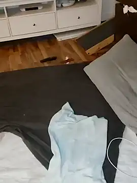 Snapshot of SexyDreamercouple89 chatting on 29, 12, 2024 SexyDreamercouple89 online show from 29, 12, 2024