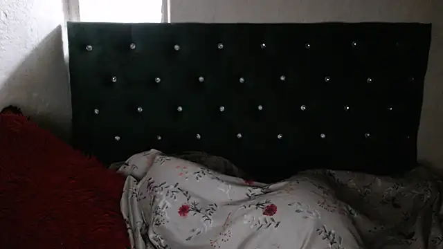 NatlilBooty online show from 30, 10, 2025