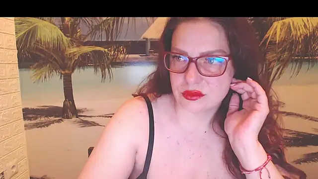 Snapshot of Queen__Natasha chatting on 24, 6, 2026 Queen Natasha online show from 24, 6, 2026