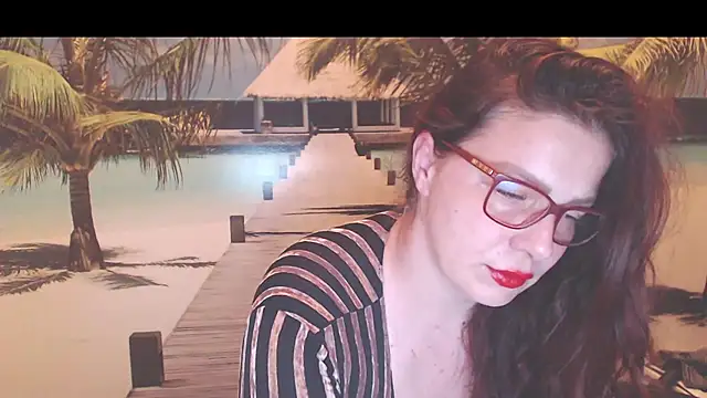 Snapshot of Queen__Natasha chatting on 1, 7, 2026 Queen Natasha online show from 1, 7, 2026