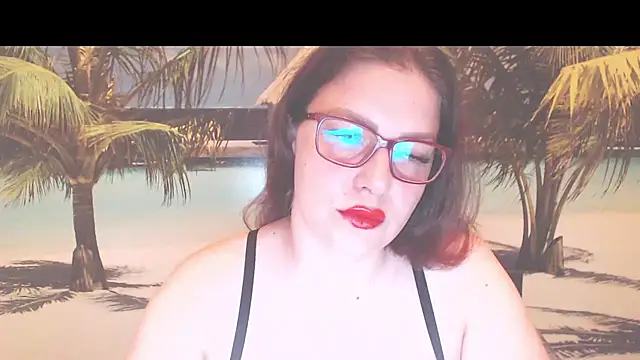 Snapshot of Queen__Natasha chatting on 20, 7, 2026 Queen Natasha online show from 20, 7, 2026