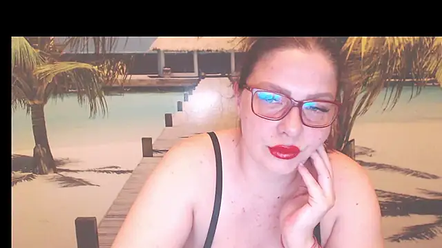 Snapshot of Queen__Natasha chatting on 25, 7, 2026 Queen Natasha online show from 25, 7, 2026
