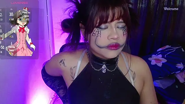 Snapshot of violetagrey_ chatting on 6, 10, 2025 violetagrey online show from 6, 10, 2025