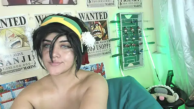 Snapshot of cristina_blu21 chatting on 2, 1, 2025 cristina blu21 online show from 2, 1, 2025