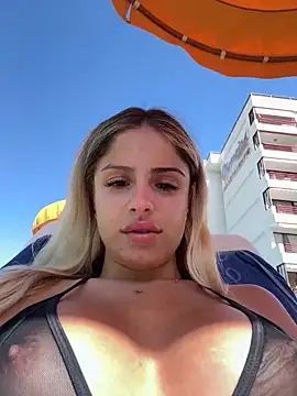 Snapshot of BritneyDimond chatting on 26, 12, 2024 BritneyDimond online show from 26, 12, 2024