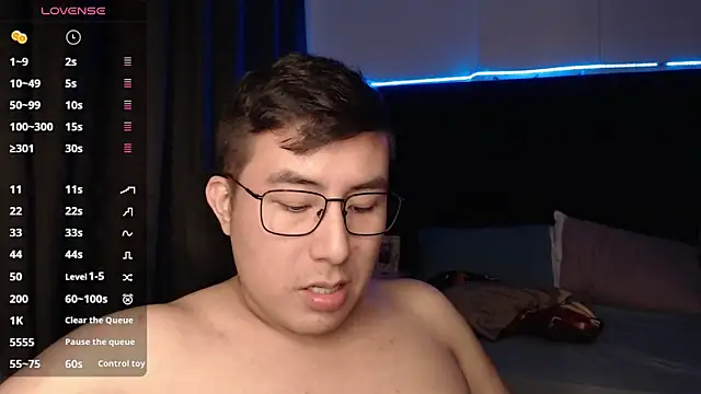 andrewmhilton  online show from 20, 10, 2025