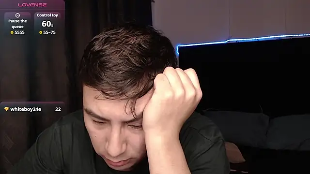 andrewmhilton  online show from 4, 2, 2026