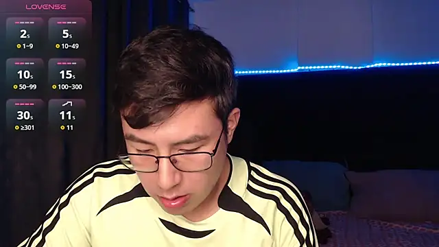 andrewmhilton  online show from 19, 4, 2026