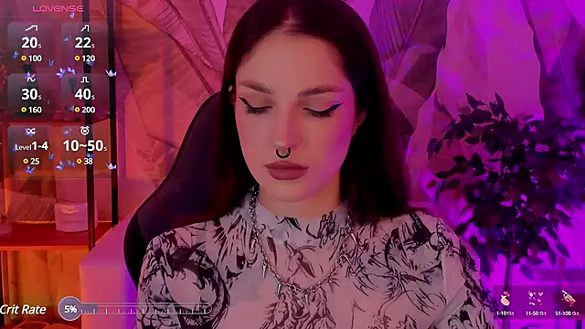 BratzieDarsie online show from 9, 12, 2024