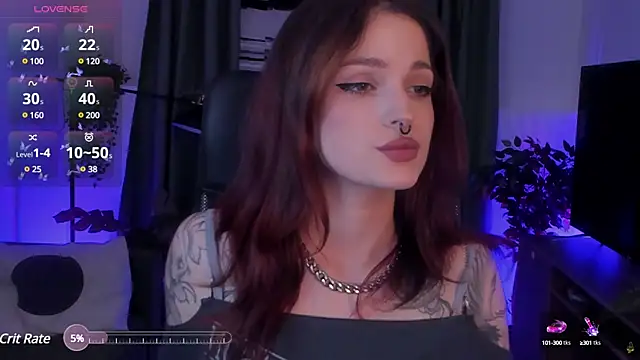 BratzieDarsie online show from 18, 12, 2024