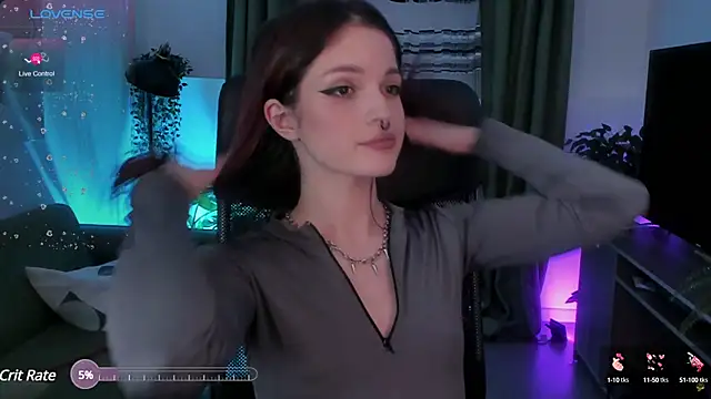 BratzieDarsie online show from 9, 1, 2025