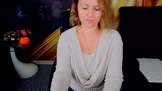 EmmaxPark online show from 21, 11, 2025