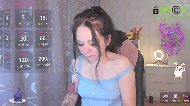 AnnyHoney  online show from 17, 10, 2025