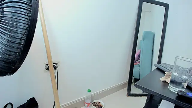 MatureHorny 70 online show from 13, 1, 2026