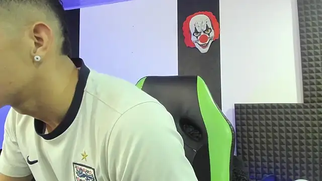 jhonnysnow17 online show from 23, 2, 2025