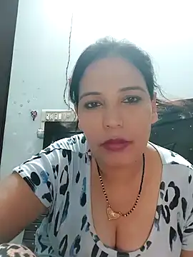 Poojabhabi101 online show from 16, 9, 2025