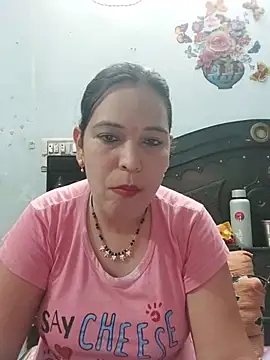 Snapshot of Poojabhabi101 chatting on 22, 7, 2026 Poojabhabi101 online show from 22, 7, 2026