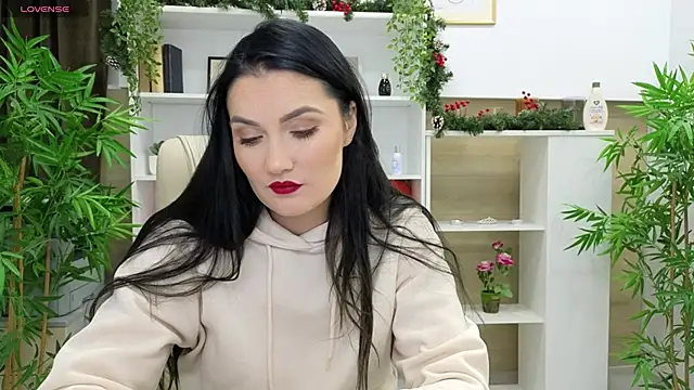 SelineSole online show from 16, 12, 2024