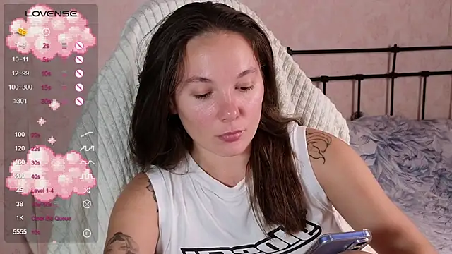 lil luna x online show from 19, 7, 2026
