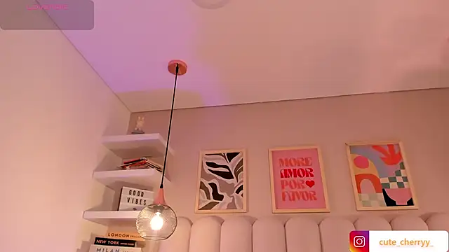 Snapshot of cute__cherry_ chatting on 9, 10, 2025 cute cherry online show from 9, 10, 2025