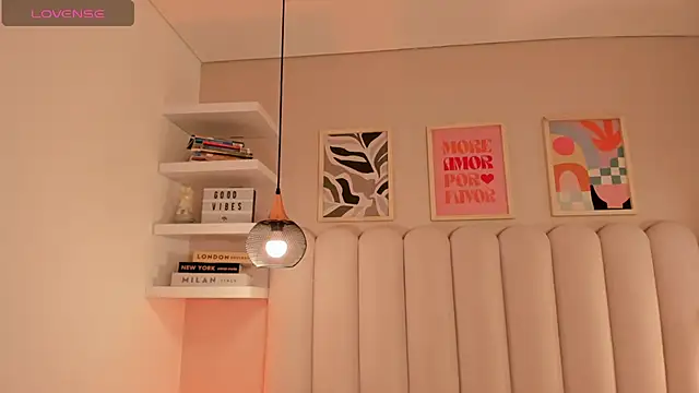 Snapshot of cute__cherry_ chatting on 7, 11, 2025 cute cherry online show from 7, 11, 2025