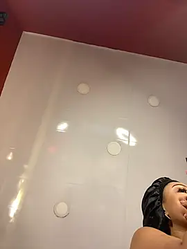 Aluna sweet online show from 16, 10, 2025