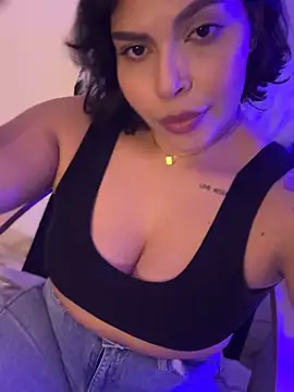 GigiiStone online show from 9, 11, 2025