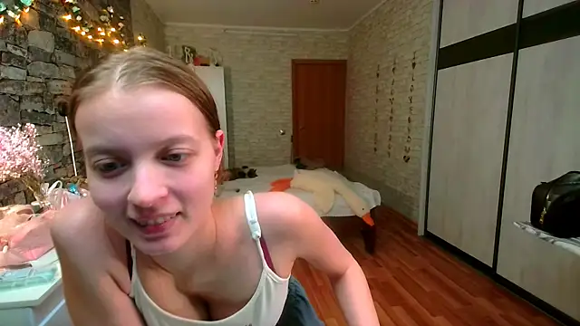 Snapshot of __Aphrodita__wow__ chatting on 19, 2, 2026 Aphrodita wow online show from 19, 2, 2026