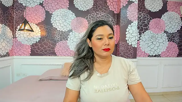 Myhottie Milf online show from 21, 1, 2025