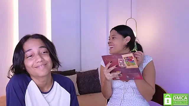 hot little bunny online show from 31, 10, 2025