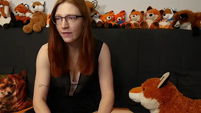 FinaFoxy online show from 8, 8, 2026