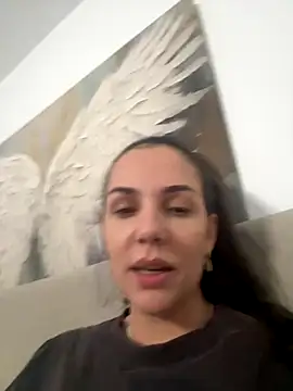 TaniaAmore online show from 5, 10, 2025