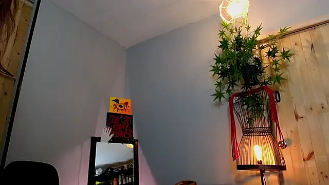 VickyJackson  online show from 10, 12, 2024