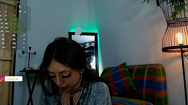 VickyJackson  online show from 14, 1, 2025