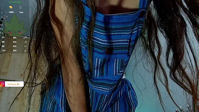 VickyJackson  online show from 5, 2, 2025