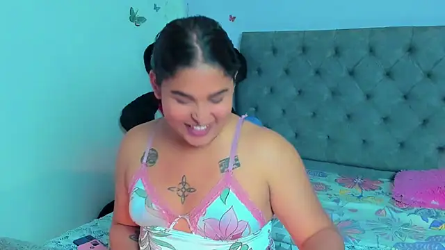 Snapshot of mabellfox chatting on 26, 2, 2025 mabellfox online show from 26, 2, 2025