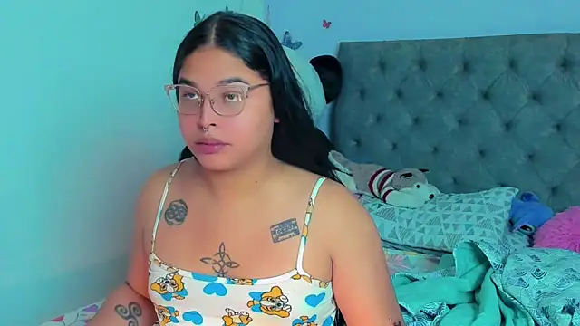 Snapshot of mabellfox chatting on 6, 3, 2025 mabellfox online show from 6, 3, 2025